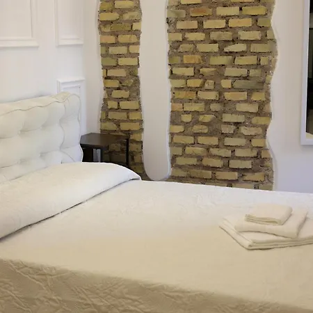 Affittacamere D'oro Hospitality 4*